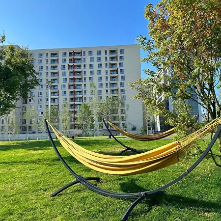 21 Apartment